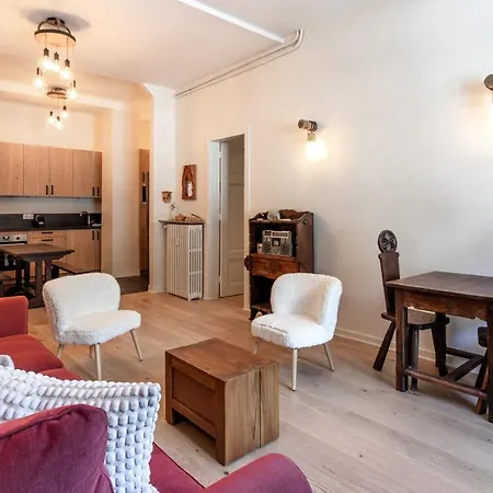 Majestic - 2 Pas Du Centre-ville Chamo Apartmán